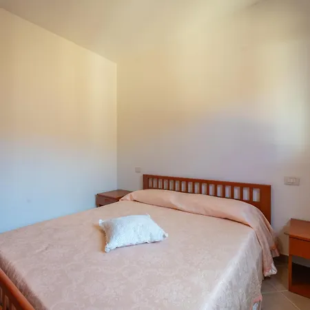 Brorent-residenza Del Golfo アパート