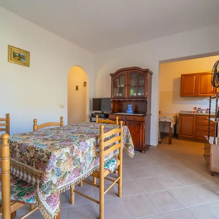 Brorent-residenza Del Golfo Golfo Aranci